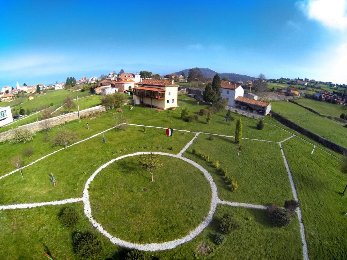 La Cochera De Somao, Casona De Tipologia Indiana Somado Eksteriør bilde